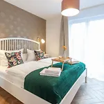 Holiday home Kapitaenshaus Mit Sauna Und Kamin Sellin (Rugen)