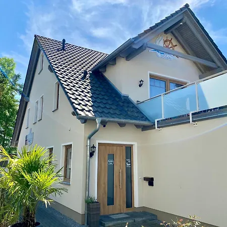 Kapitaenshaus Mit Sauna Und Kamin Vakantiehuis