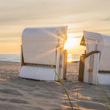 Kapitaenshaus Mit Sauna Und Kamin