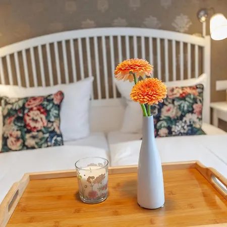 Vakantiehuis Kapitaenshaus Mit Sauna Und Kamin Sellin (Rugen)