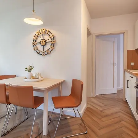 Dom wakacyjny Kapitaenshaus Mit Sauna Und Kamin *